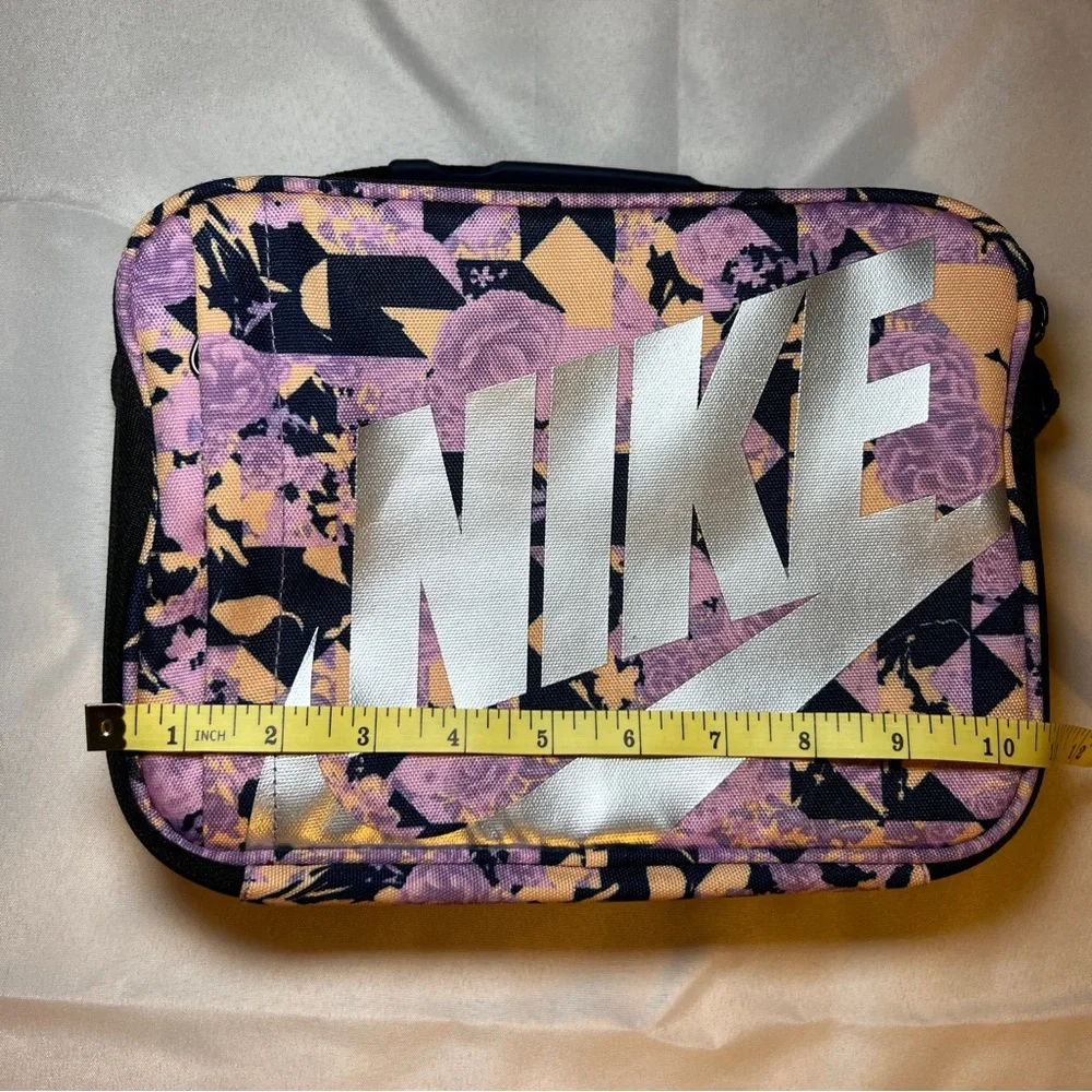 Nike Women's‎ Floral Print Lunch Bag - Black and Pink With Logo